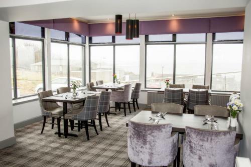 The Knowes Hotel & Restaurant