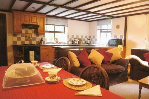 Dovey Valley Cottage