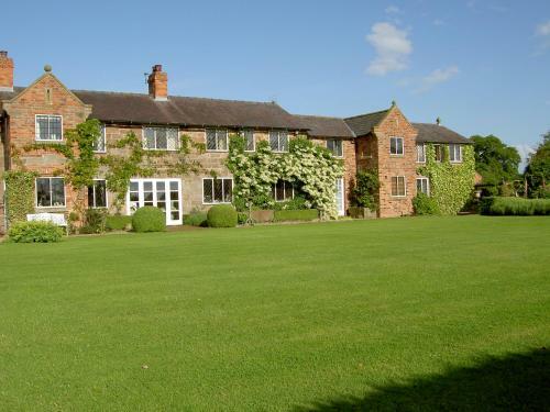 Bed & Breakfast Manor Farm Egerton