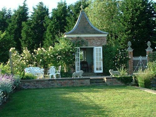 Bed & Breakfast Manor Farm Egerton