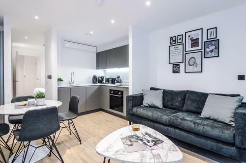 Hilltop Serviced Apartments - Piccadilly