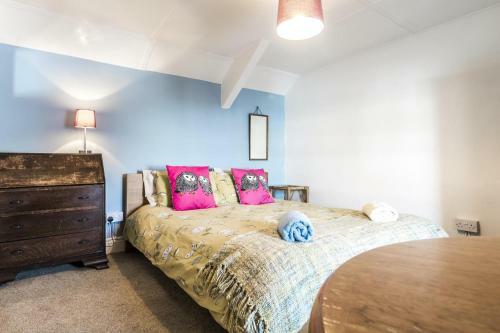 Castle Inn - 2 Bedroom Apartment - Manorbier