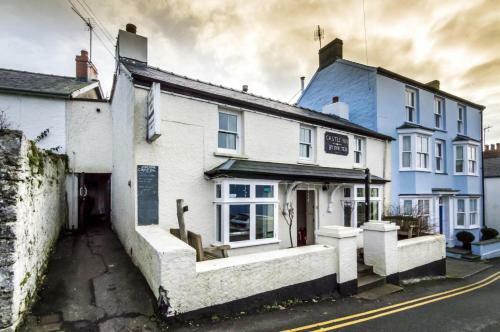 Castle Inn - 2 Bedroom Apartment - Manorbier
