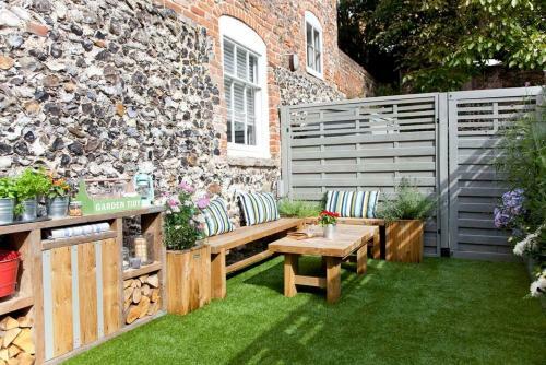 Old Town Retreat, Grade II Listed, Margate