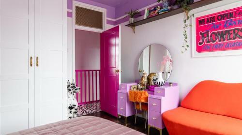 Apartamento Plum Guide - Pink Acid
