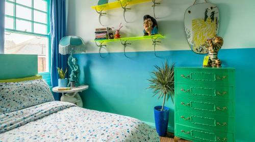 Apartamento Plum Guide - Pink Acid