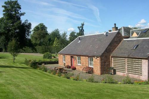 Villa Harleyburn Cottages - Stables And Saddlery
