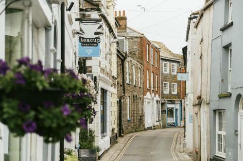 The Backlet - Mevagissey Cottage Sleeps 4
