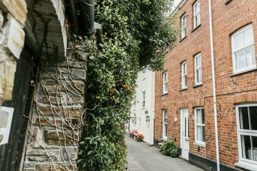 The Backlet - Mevagissey Cottage Sleeps 4