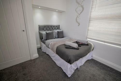 Roscoe House 4 Double Rooms Workstays Uk