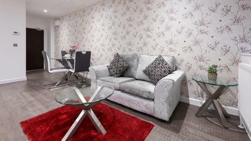 Luxury Serviced Apartments Milburn House