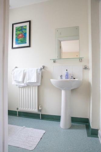 Hostal Ballycanal Moira- Guest House And Self-catering