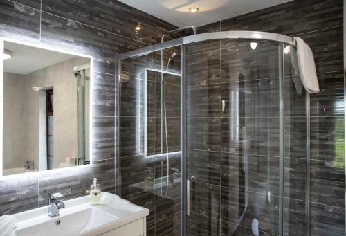 Hostal Ballycanal Moira- Guest House And Self-catering