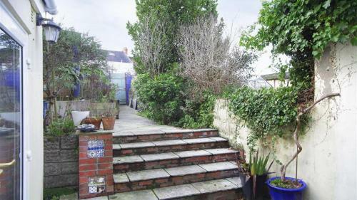 Oakland Road, Mumbles