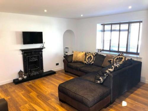 Beach Cottage Charming Cottage 2 Mins From The Beach