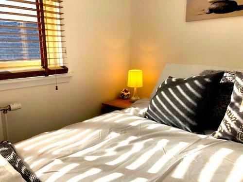 Beach Cottage Charming Cottage 2 Mins From The Beach