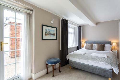 Mundesley Chateau Sleeps 12 With Wifi
