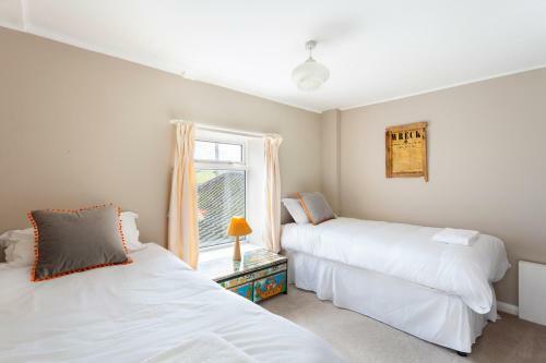 Mundesley Chateau Sleeps 12 With Wifi
