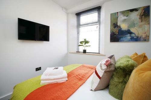 Aneurin House By Staybc