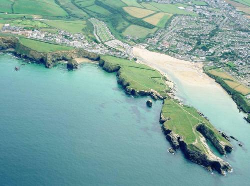 Cornish Home Near Beach And Newquay Town