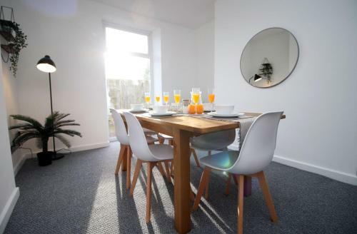 Kingsway House By Staybc