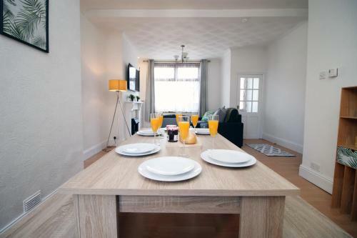 Ailesbury House By Staybc