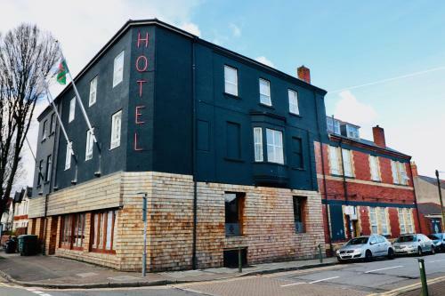 Box Hotel
