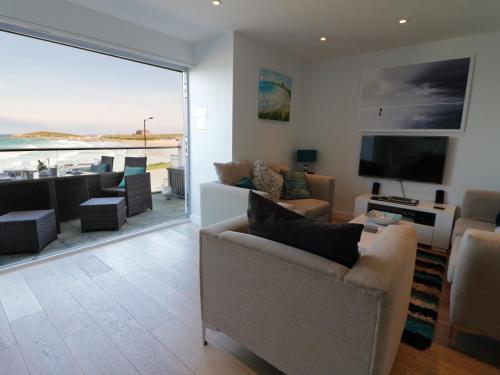 Apartment 3 Fistral Beach