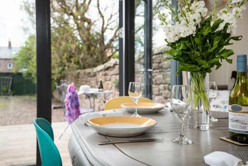 Bowwell Lodge, Norham