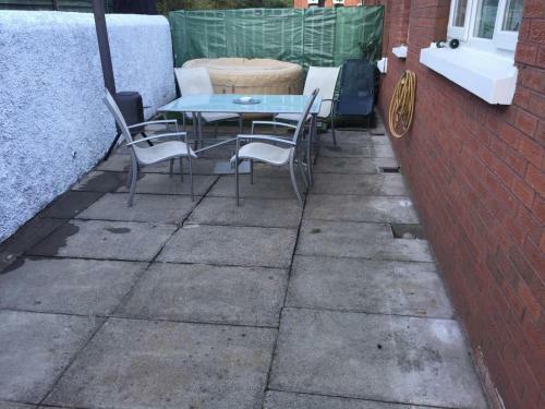 Immaculate Relaxing 2 Bed House To Enjoy