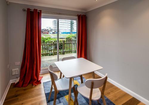 The Birchover Residences At Quayside Close