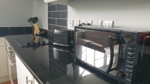 Cosy Luxe 1 Bedroom Apartment Cowley