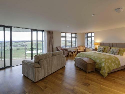 Hotel The Pickwick Inn & Oliver's Restaurant