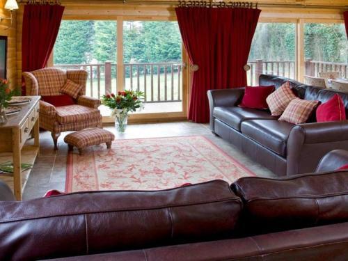 Cherbridge Lodges - Riverside Lodges, Short Lets (Business Or Holidays)