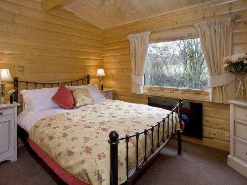 Cherbridge Lodges - Riverside Lodges, Short Lets (Business Or Holidays)