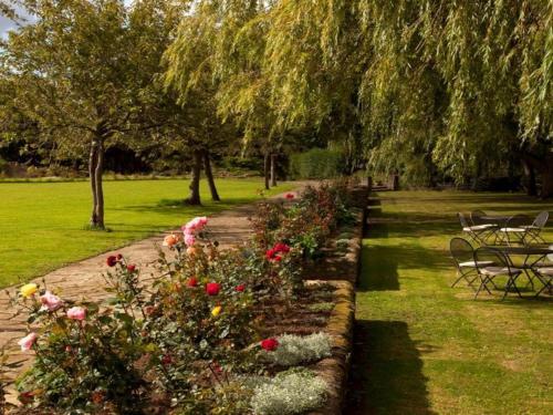 Cherbridge Lodges - Riverside Lodges, Short Lets (Business Or Holidays)