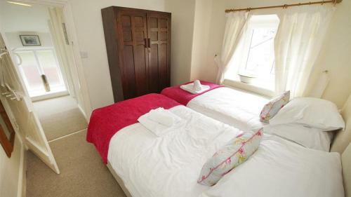 Bull Croft Cottage, Oxwich