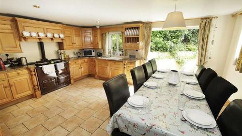 Bull Croft Cottage, Oxwich