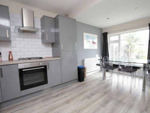 Stunning 3 Bed Oxford Home Inc. Free Parking