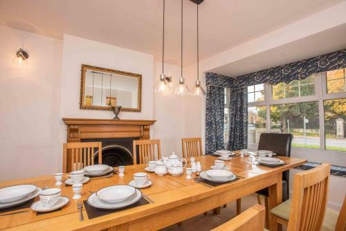 Spacious Victorian 4 Bedroom House In North Oxford