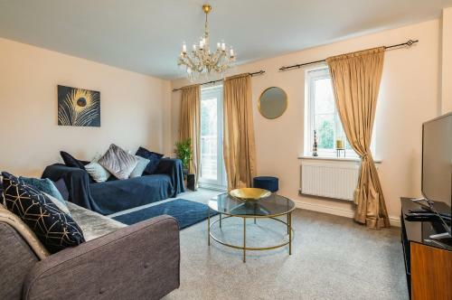 Apartamento Large Contractor House - Free Parking By Comfyworkers