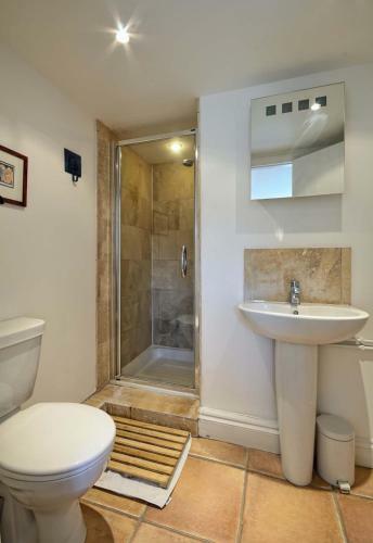 East Green Farm Cottages - The Dairy