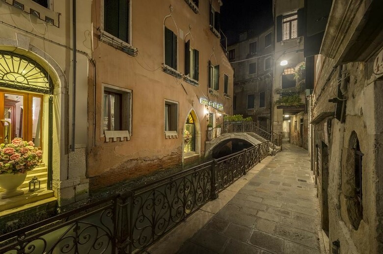 Hotel Ca�dei Conti