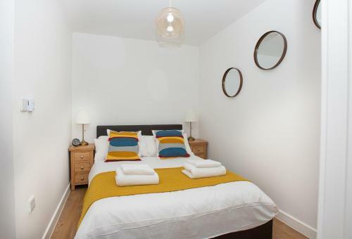 Modern 1 Bedroom Apartment In City Centre