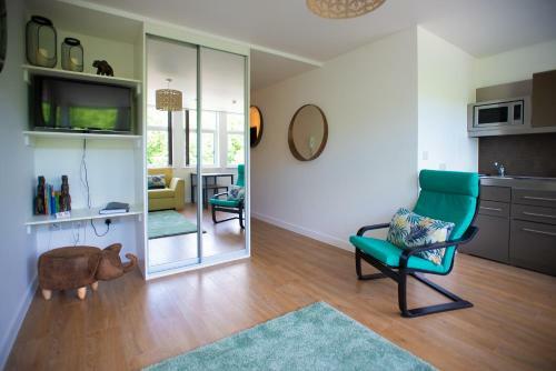 Modern 1 Bedroom Apartment In City Centre