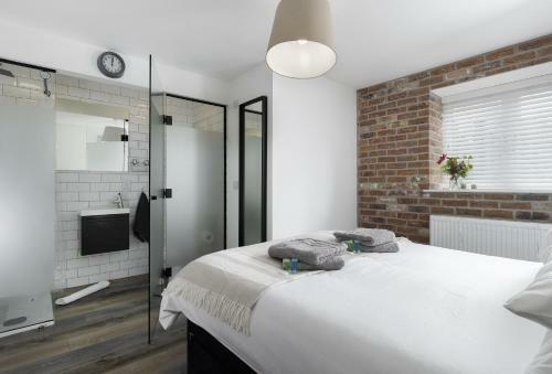 The Old Antique Shop