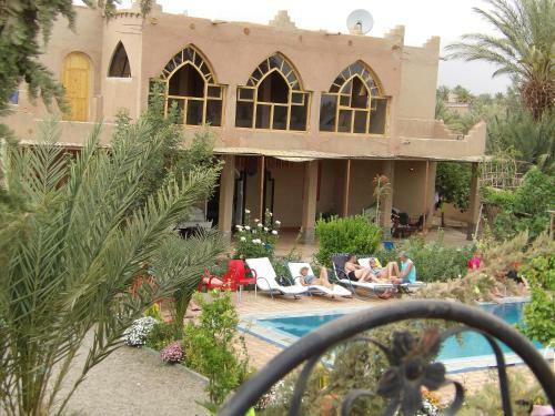 Bed & Breakfast Authentik Skoura Bassatines