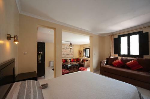 Bed & Breakfast Auberge Le Maquis