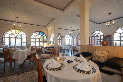 Bed & Breakfast Auberge Le Maquis