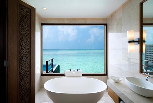 Hotel Anantara Veli Maldives